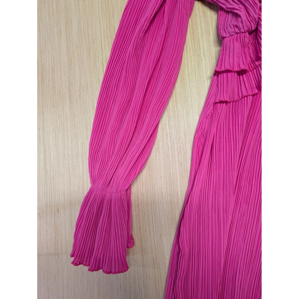 Nasty Gal Petite Pleated Chiffon Wide Leg Jumpsuit Hot Pink V-Neck Size 8 NEW - Picture 8 of 9